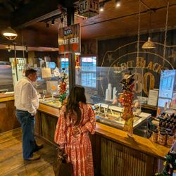 Black's BBQ - Pick your sides first