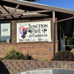 Junction Cafe and Steakhouse - Front of building