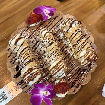 Ferrattis - Cannolis - Italian Near Me - Orlando, Florida