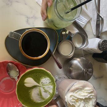 Blue Daisy - mint lemonade, Hot Chocolate Matcha Green Tea Latte Americano - Creperies Near Me - Santa Monica, California Blue Daisy - mint lemonade, Hot Chocolate Matcha Green Tea Latte Americano - Creperies Near Me - Santa Monica, California