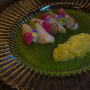 Dahla - Hokkaido Scallop Crudo - Thai Near Me - New York, New York