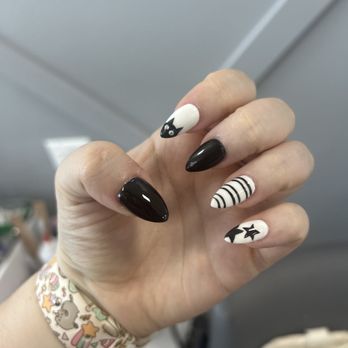 NailSpa Miami - Eyelash Service Near Me - North Miami, Florida