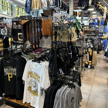 Rally House North Shore - Sports Wear Near Me - Pittsburgh, Pennsylvania