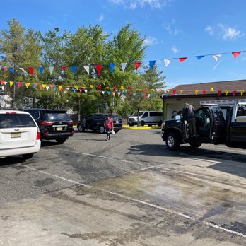 Closter Car Wash - Busy Sunday morning! - Car Wash Near Me - Closter, New Jersey