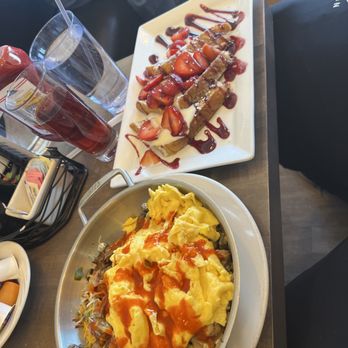 Egg House - Breakfast & Brunch Near Me - Lombard, Illinois