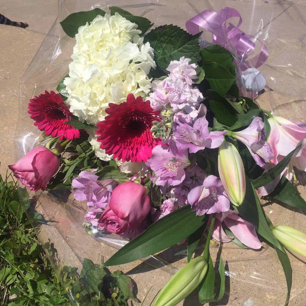 Adrienne's Classic Flowers - Florists Near Me - Oshawa, Ontario Adrienne's Classic Flowers - Florists Near Me - Oshawa, Ontario