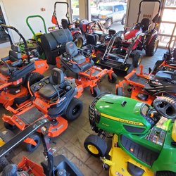 Tractor Bob's - New and used mowers of all brands