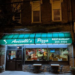 Avicolli's Pizza