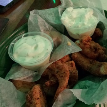 Flanigan's - Surfside - Dorado fingers - American Near Me - Surfside, Florida