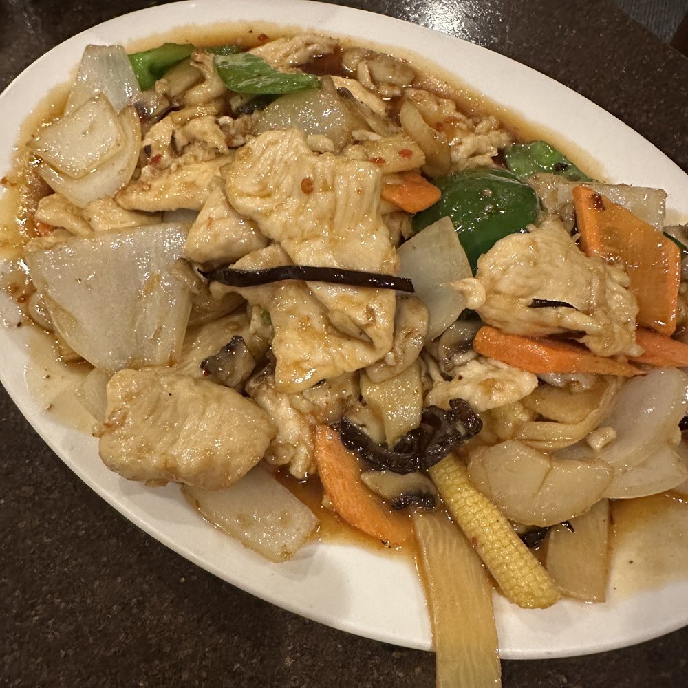Chicken with garlic sauce Chicken with garlic sauce