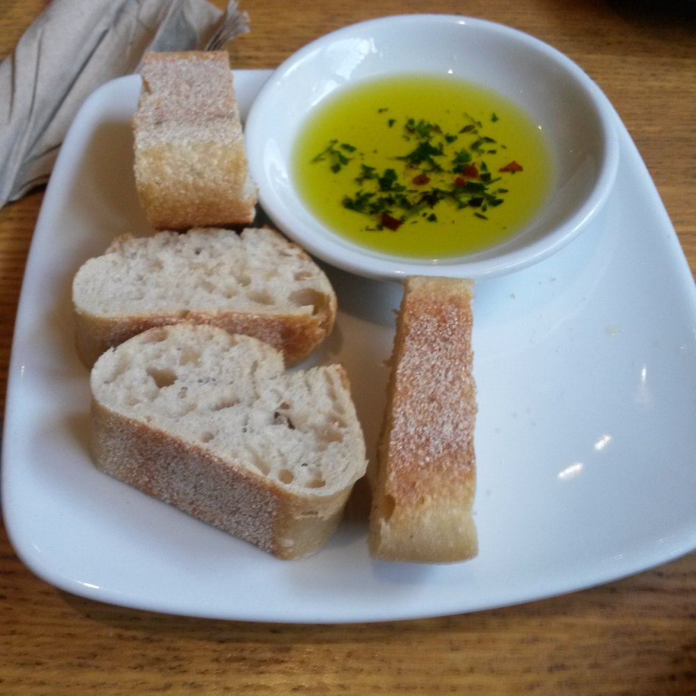 California Pizza Kitchen - Bread and oil - Pizza Near Me - Annapolis, Maryland