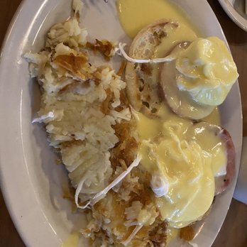 Millbrae Pancake House - Eggs Benedict - American Near Me - Millbrae, California