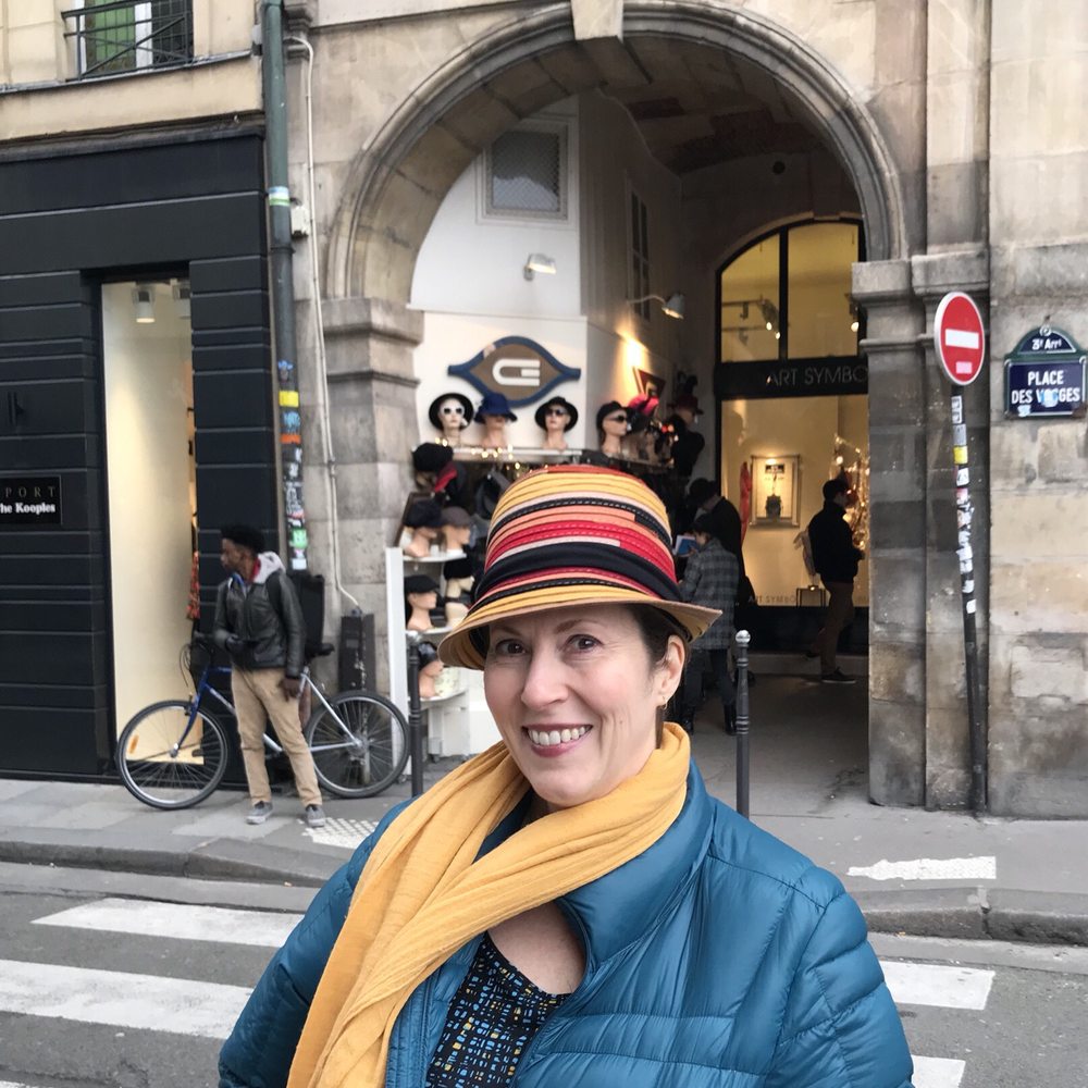 Eux dans l'Eau - Got this fabulous colorful hat for only €25! - Hats Near Me - Paris, 75 Eux dans l'Eau - Got this fabulous colorful hat for only €25! - Hats Near Me - Paris, 75