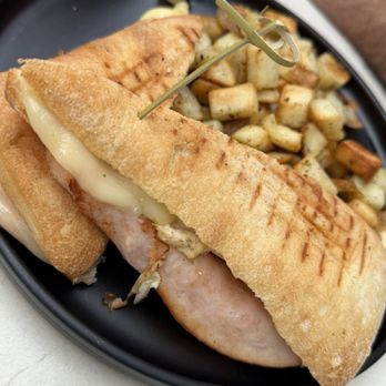 Bon Bouquet Cafe - Chicken panini - Coffee & Tea Near Me - Miami Beach, Florida Bon Bouquet Cafe - Chicken panini - Coffee & Tea Near Me - Miami Beach, Florida