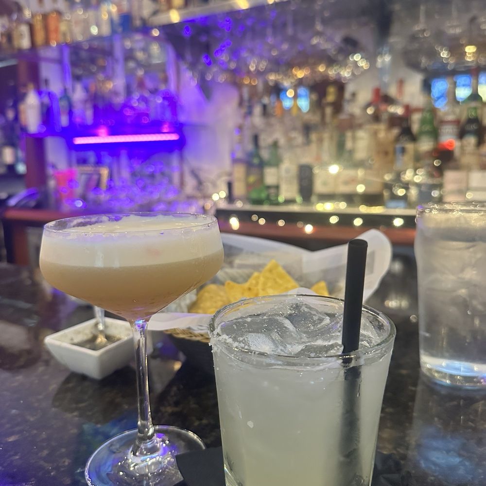 El Rey Restaurant & Bar - Mexican Near Me - Berwyn, Illinois El Rey Restaurant & Bar - Mexican Near Me - Berwyn, Illinois