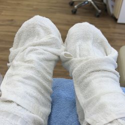 Allure Spa Nails - Hot towels.