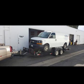 Inexpensive Towing - Work vans we flatbed tow - Towing Near Me - Chino, California Inexpensive Towing - Work vans we flatbed tow - Towing Near Me - Chino, California