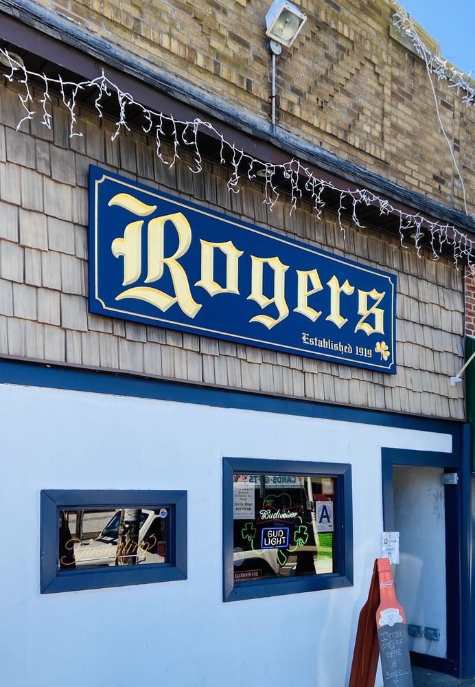 ROGERS IRISH TAVERN 10 Photos & 25 Reviews 203 Beach 116th St, Rockaway Park, New York