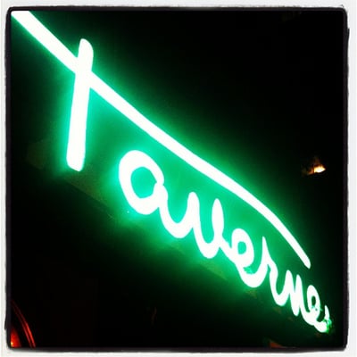Taverne Monkland / Monkland Tavern by null
