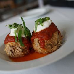 Art Basil Restaurant - Meatballs with ricotta dollop