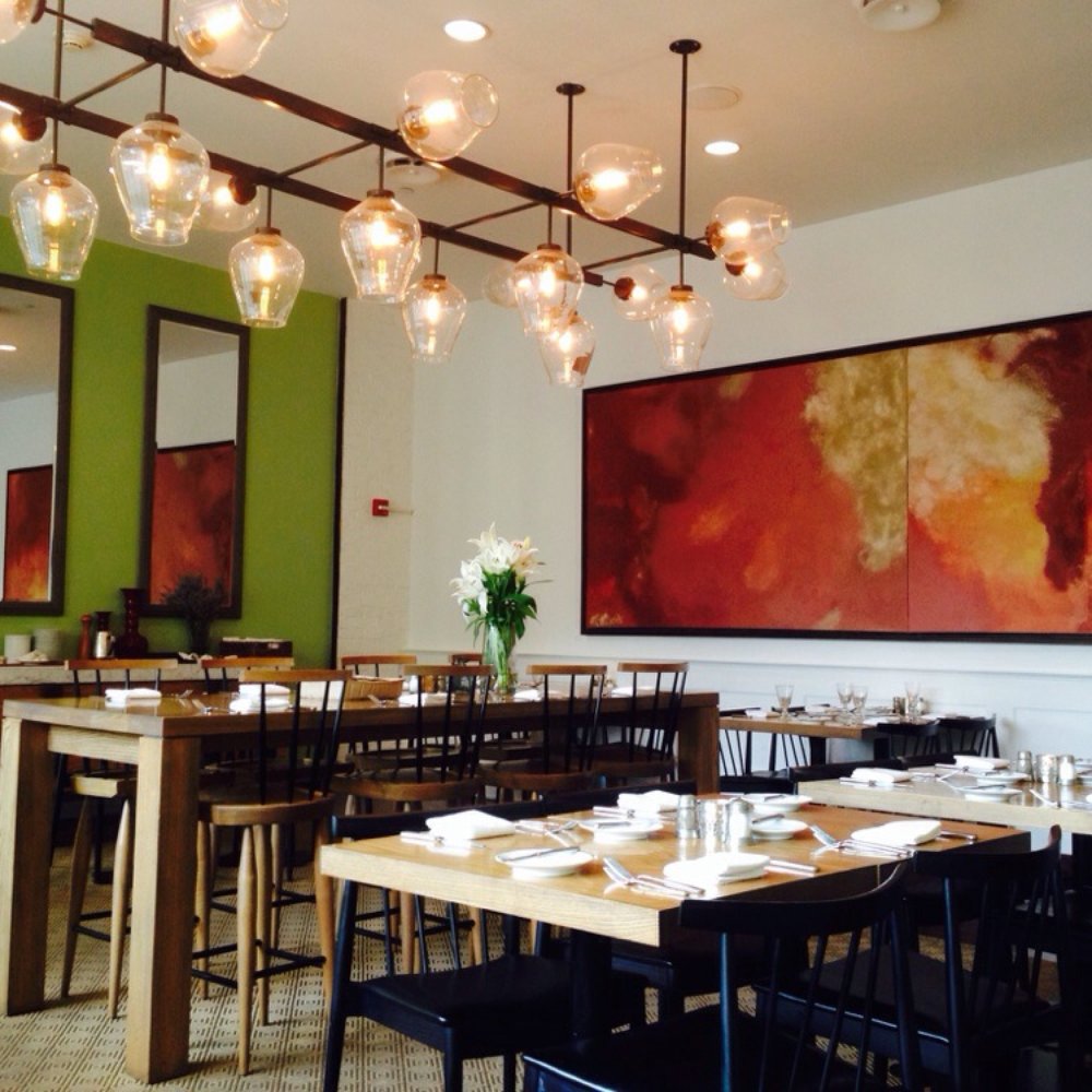 22 Square Restaurant - Dining room. Very nice. - American Near Me - Savannah, Georgia