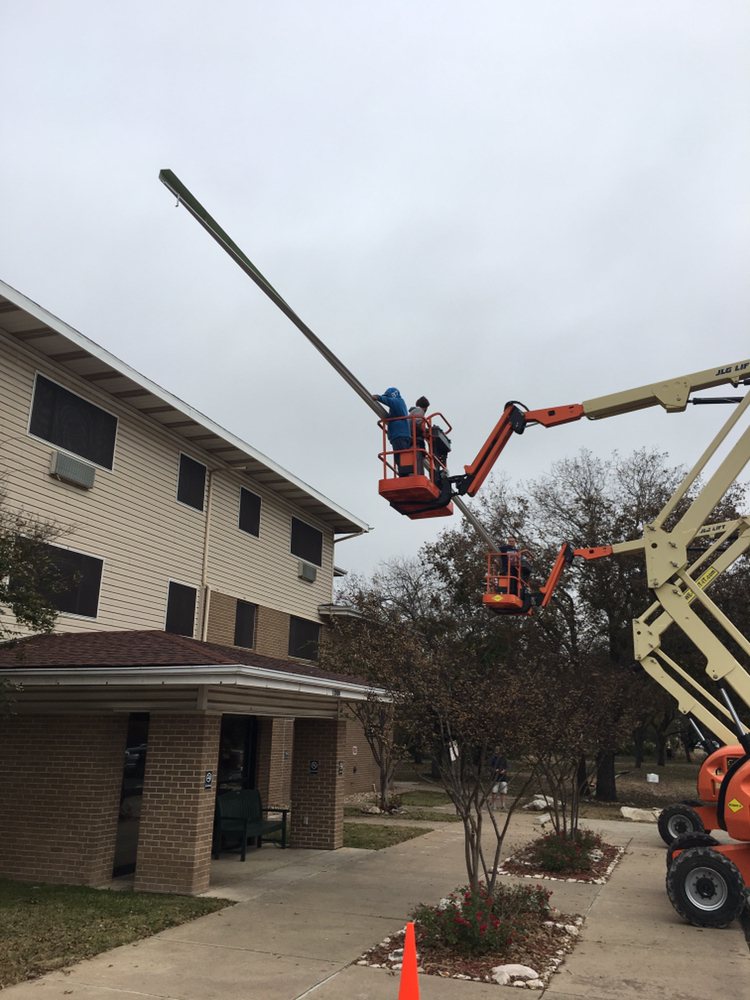 Slide of RTS Roofing