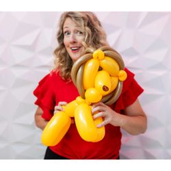 Balloon Twisting Entertainment by Tobi McJunkin - I am providing balloon twisting entertainment.