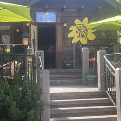 Entrance to the Yellow Deli
