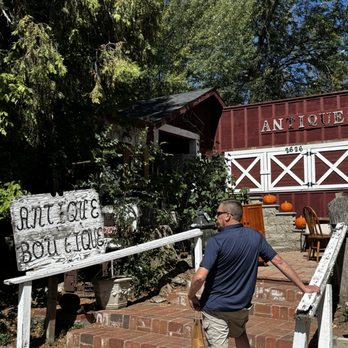 Antique Boutique - Antiques Near Me - Julian, California Antique Boutique - Antiques Near Me - Julian, California