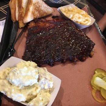 The Smoke Pit - Barbeque Near Me - Concord, North Carolina