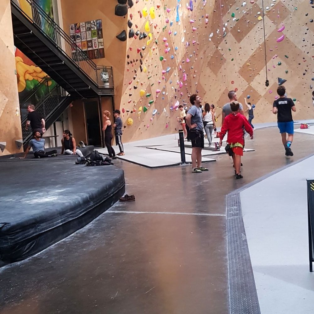 Bouldering Project - Climbing walls - Gyms Near Me - Somerville, Massachusetts Bouldering Project - Climbing walls - Gyms Near Me - Somerville, Massachusetts