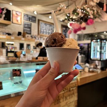 Sweet Alchemy Ice Creamery - Ice Cream & Frozen Yogurt Near Me - Seattle, Washington Sweet Alchemy Ice Creamery - Ice Cream & Frozen Yogurt Near Me - Seattle, Washington