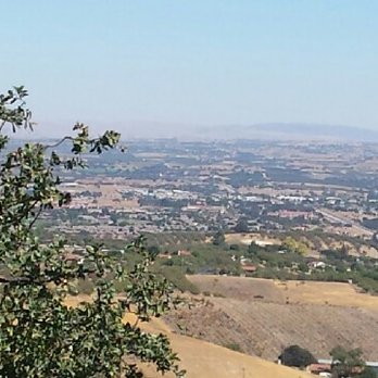 Le Cuvier Winery - Wineries Near Me - Paso Robles, California