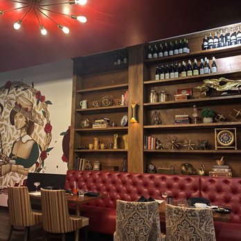 Unit B Eatery + Spirits - Indoor seating - Tapas/Small Plates Near Me - Pembroke Pines, Florida Unit B Eatery + Spirits - Indoor seating - Tapas/Small Plates Near Me - Pembroke Pines, Florida