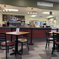 Gina's Gelato and Java - Interior