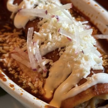 El Vez - Chicken Enchiladas - Mexican Near Me - Philadelphia, Pennsylvania El Vez - Chicken Enchiladas - Mexican Near Me - Philadelphia, Pennsylvania