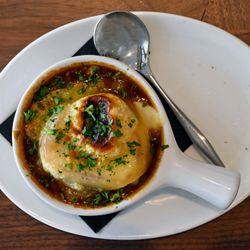Ondus on the Waterfront - Ondus on the Waterfront - French Onion Soup