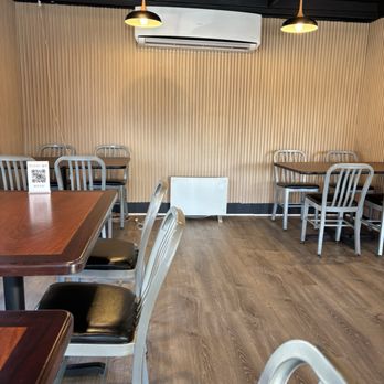 Olchi - Restaurant interior - Korean Near Me - El Sobrante, California Olchi - Restaurant interior - Korean Near Me - El Sobrante, California