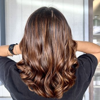 Fantastic Sams - highlights - Hair Salons Near Me - Honolulu, Hawaii Fantastic Sams - highlights - Hair Salons Near Me - Honolulu, Hawaii
