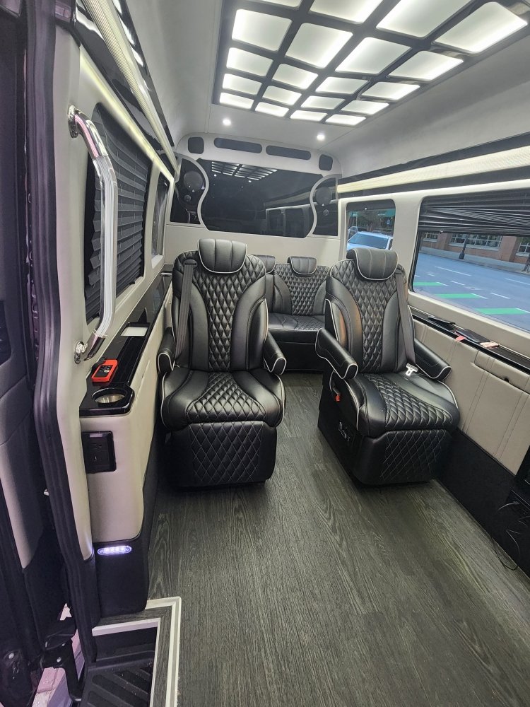 RICH AND M ENTERPRISE Hampton, Limos Phone Number Yelp