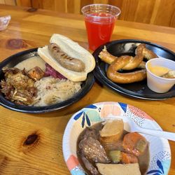 Chuckwagon Restaurant & Lounge - O and a pretzel too