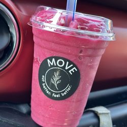 MOVE - Dragon Fruit Smoothie! Refreshing!!!