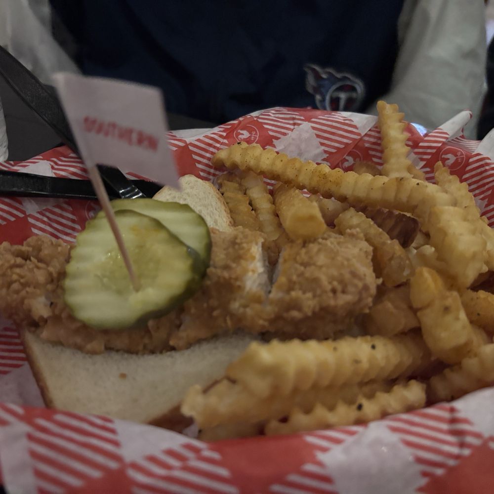 Hattie B's Hot Chicken - Austin - Domain NORTHSIDE - Kids tender and fries - Southern Near Me - Austin, Texas