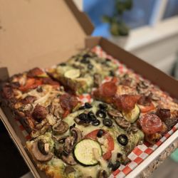 Golden Boy Pizza - Pesto Veggie and Combo slices