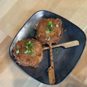 Sugo Hand Roll Bar - Fried Signature Crispy Shrimp Temaki - Sushi Bars Near Me - Seattle, Washington Sugo Hand Roll Bar - Fried Signature Crispy Shrimp Temaki - Sushi Bars Near Me - Seattle, Washington