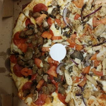 Round Table Pizza - Half chicken garlic, half italian garlic supreme - Pizza Near Me - Diamond Bar, California Round Table Pizza - Half chicken garlic, half italian garlic supreme - Pizza Near Me - Diamond Bar, California