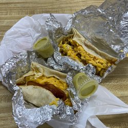 Taquería El Charro - BEC and CEC Tacos