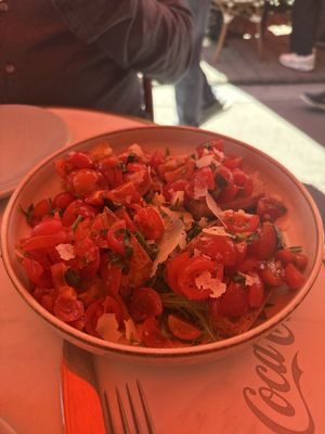 ENZA FAMIGLIA - ST.HONORÉ by null