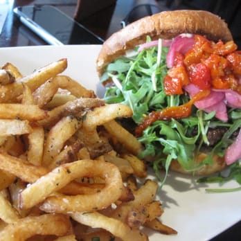 Haven Craft Kitchen + Bar - Haven's burger - New American Near Me - Orange, California