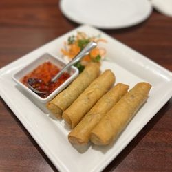 Long Beach Thai Restaurant - Fried Spring Rolls. Good!